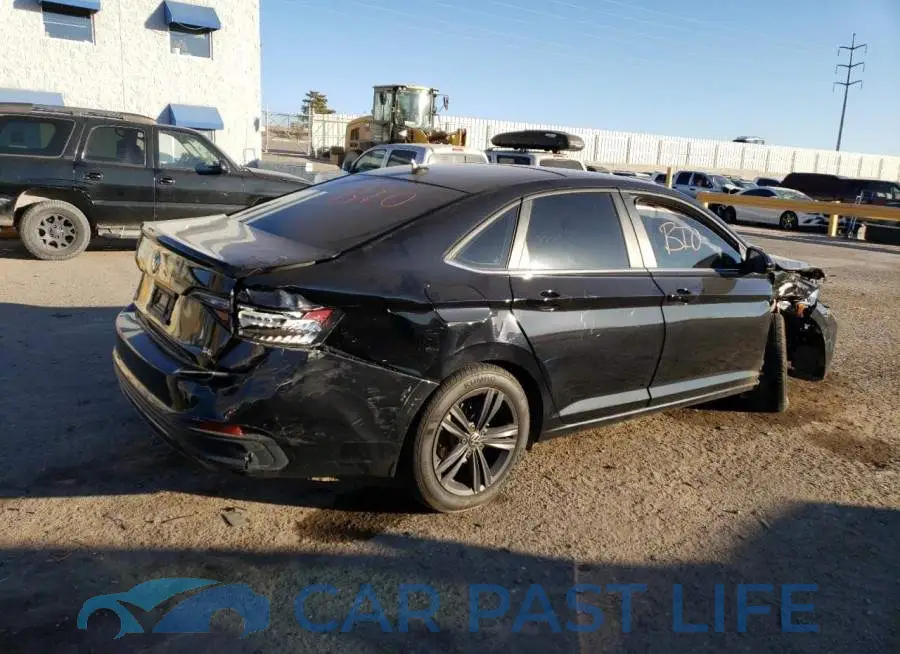 3VW7M7BU2NM013684# 3