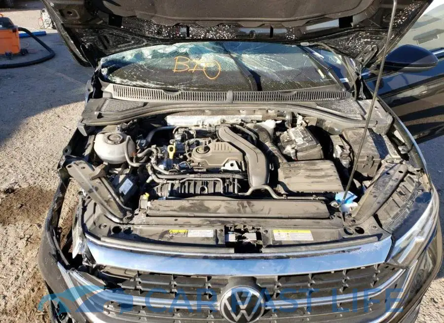 3VW7M7BU2NM013684# 11