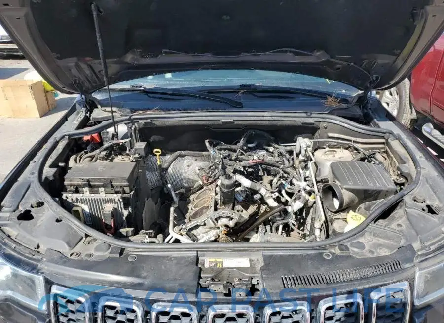 1C4RJFBG4JC424637# 12