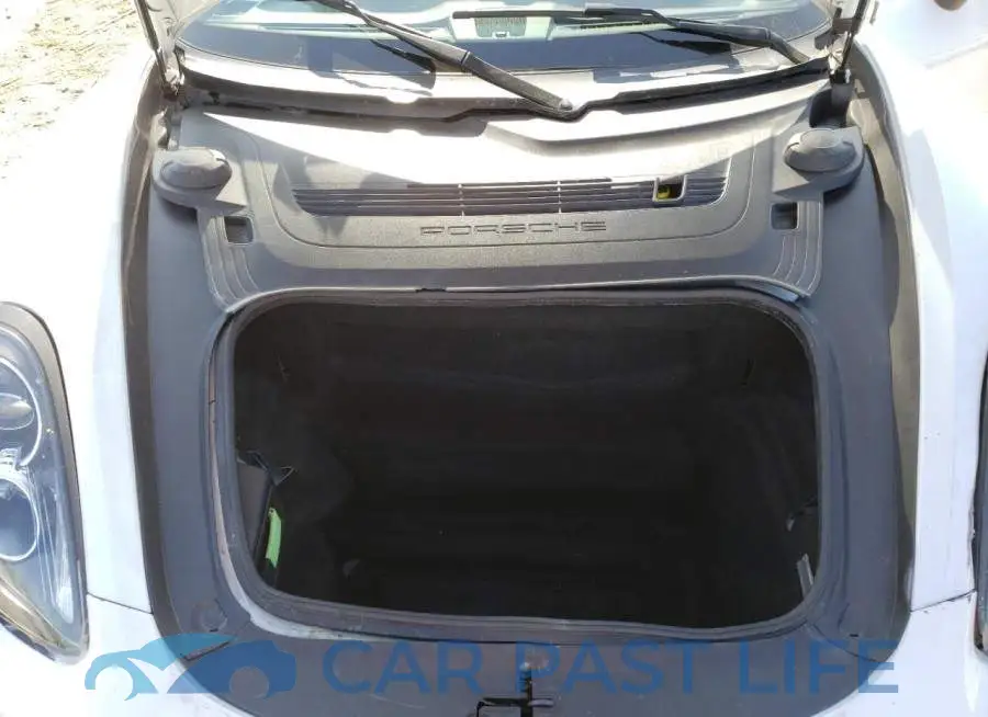WP0AB2A83EK192153# 11