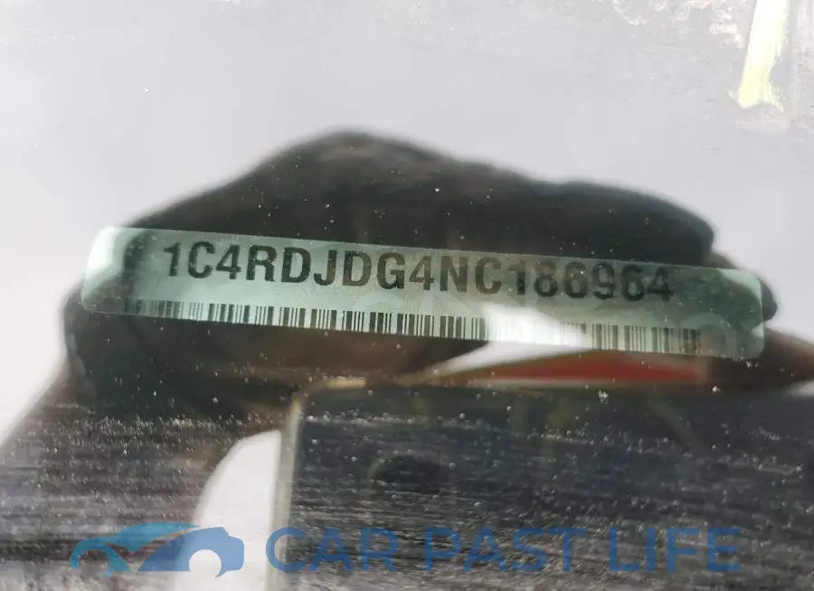 1C4RDJDG4NC186964# 14