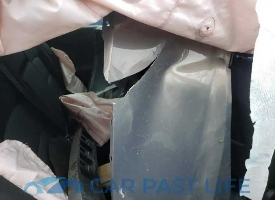 1G1ZD5ST5JF162889# 10