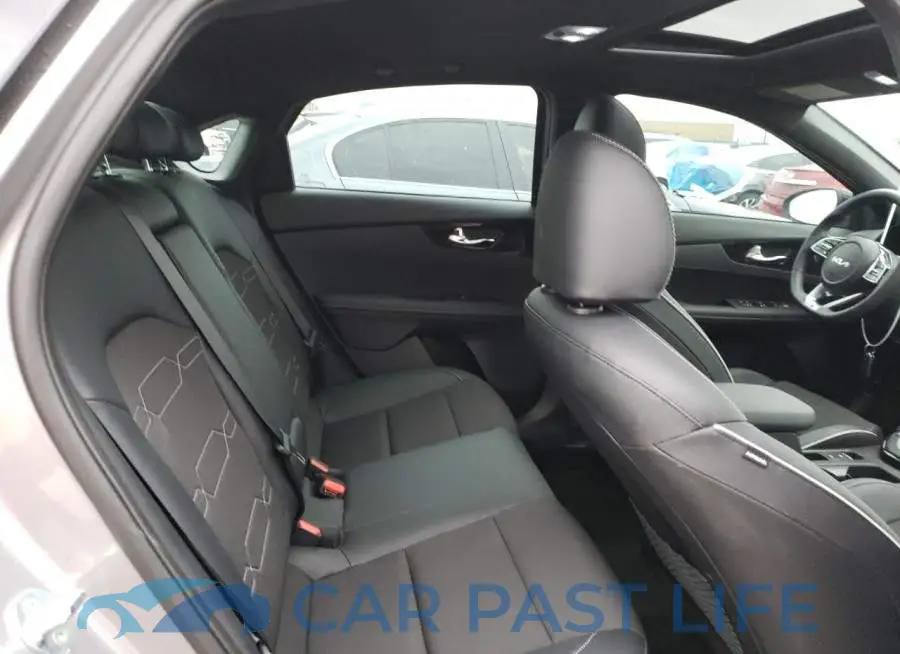 3KPF54AD8PE527337# 10