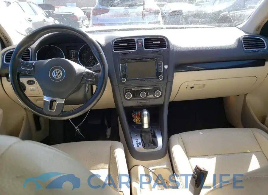 3VWPL7AJ3EM618520# 8