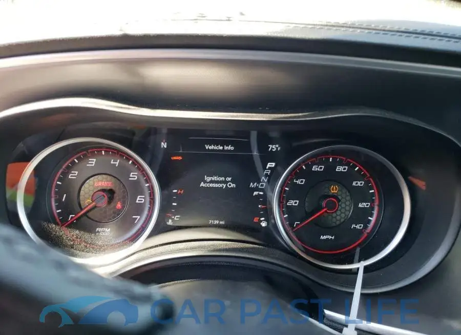 2C3CDXBG4NH243189# 9