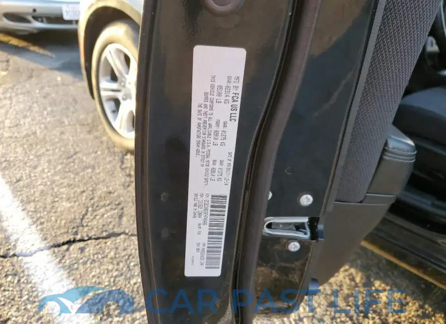 2C3CDXBG3FH745466# 12