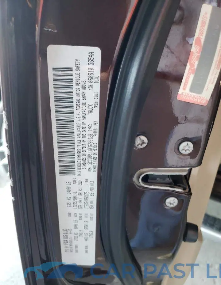 3C63RRJL6FG703128# 12