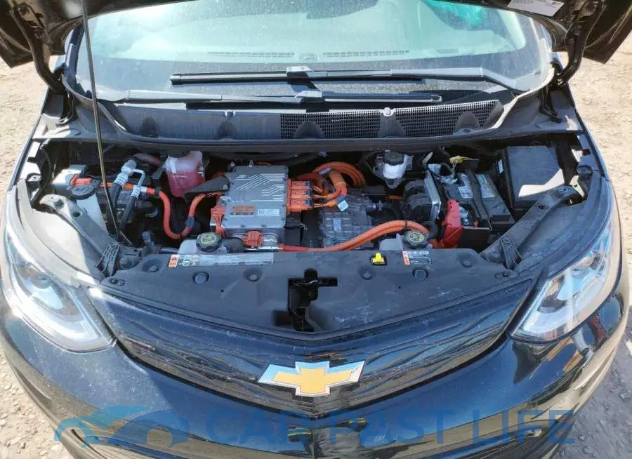 1G1FZ6S05M4100957# 12