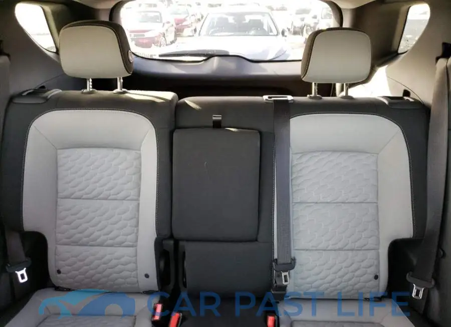 2GNAXHEV7K6229540# 10