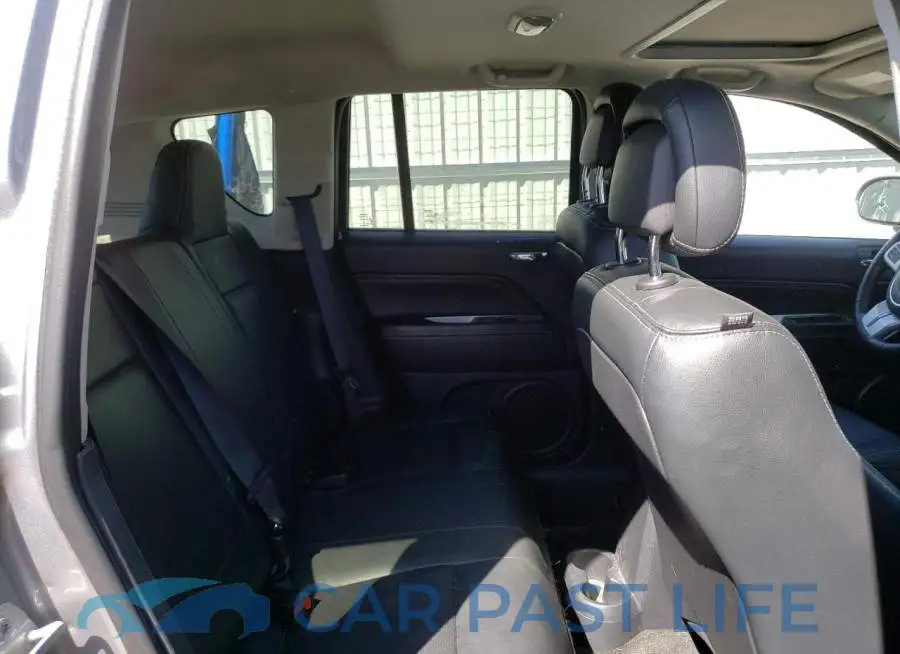 1C4NJDEB3HD139967# 11