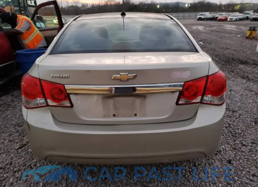 1G1PA5SH8E7131759# 6