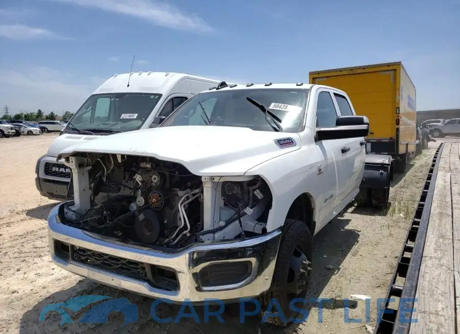 3C7WRSCL7KG576039# 1