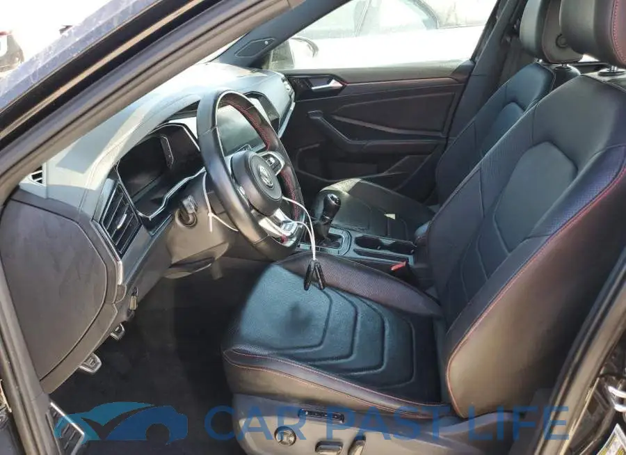 3VW5T7BU6LM049952# 7
