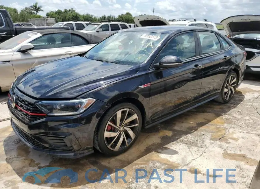 3VW5T7BU6LM049952# 1