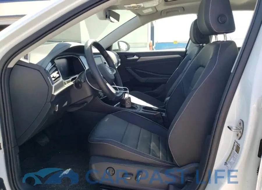 3VW7M7BU6PM010659# 7