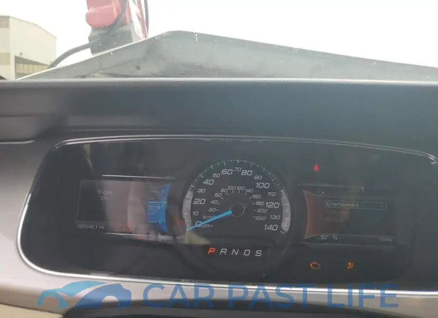 1FAHP2E82JG112015# 9