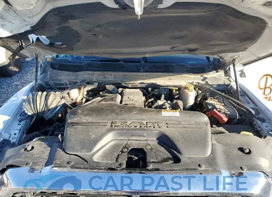 3C7WRMDL8KG572088# 7