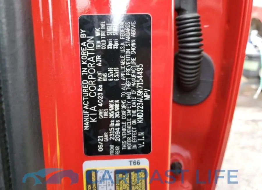 KNDJ23AU9N7154495# 12