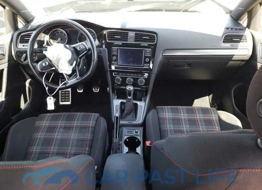 3VW547AU5JM268929# 8