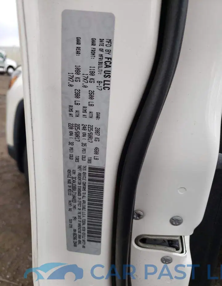 3C4NJDBB0JT104033# 12