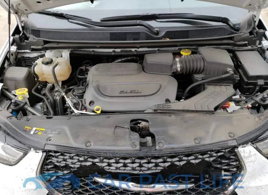 2C4RC1BG2NR154463# 12
