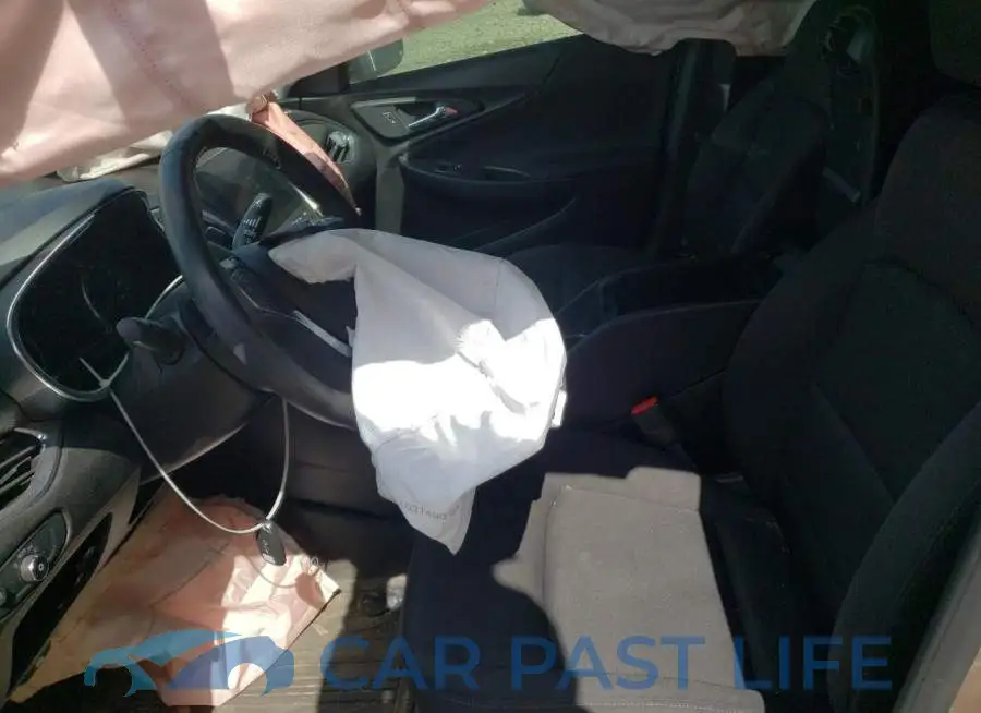 1G1ZD5STXJF282140# 7