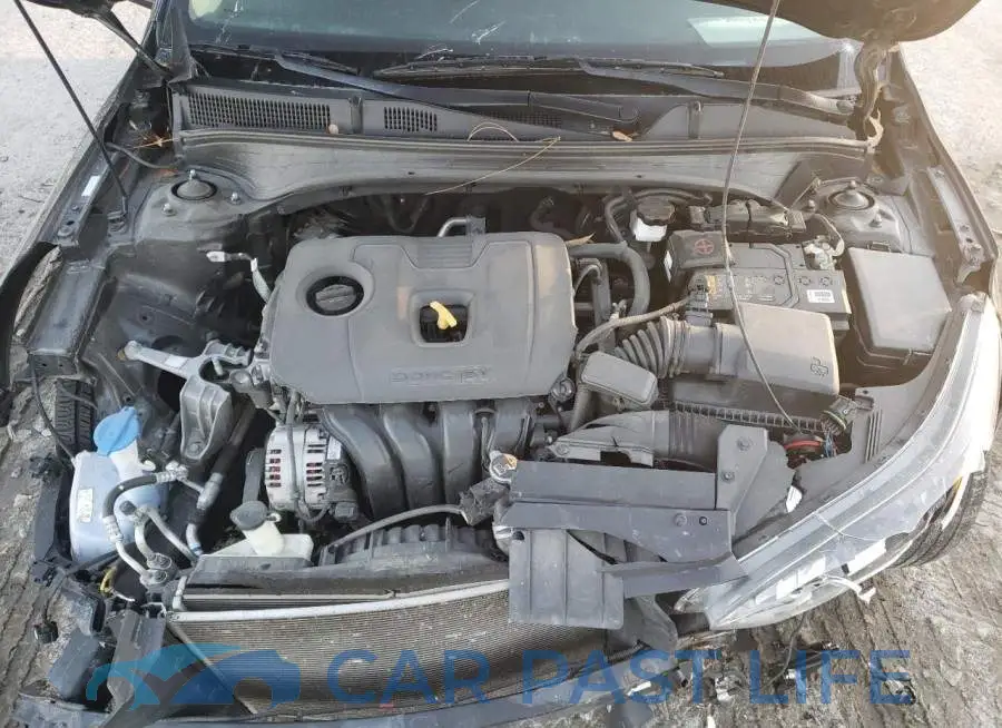 3KPF24AD8KE032850# 7