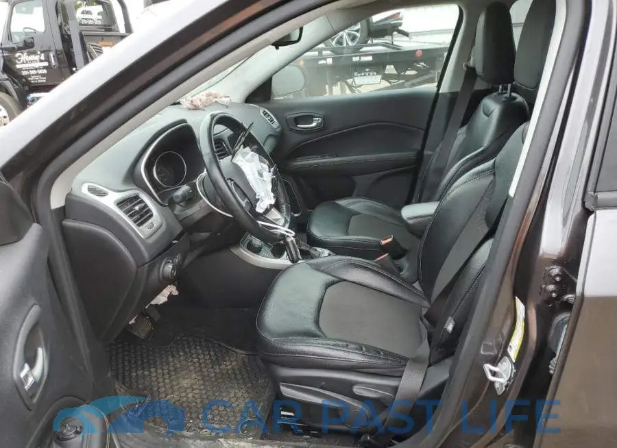 3C4NJDBB2LT100486# 7
