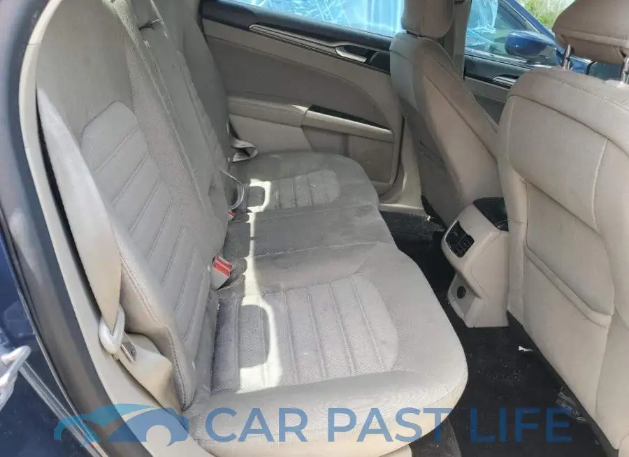 3FA6P0LUXJR152203# 10