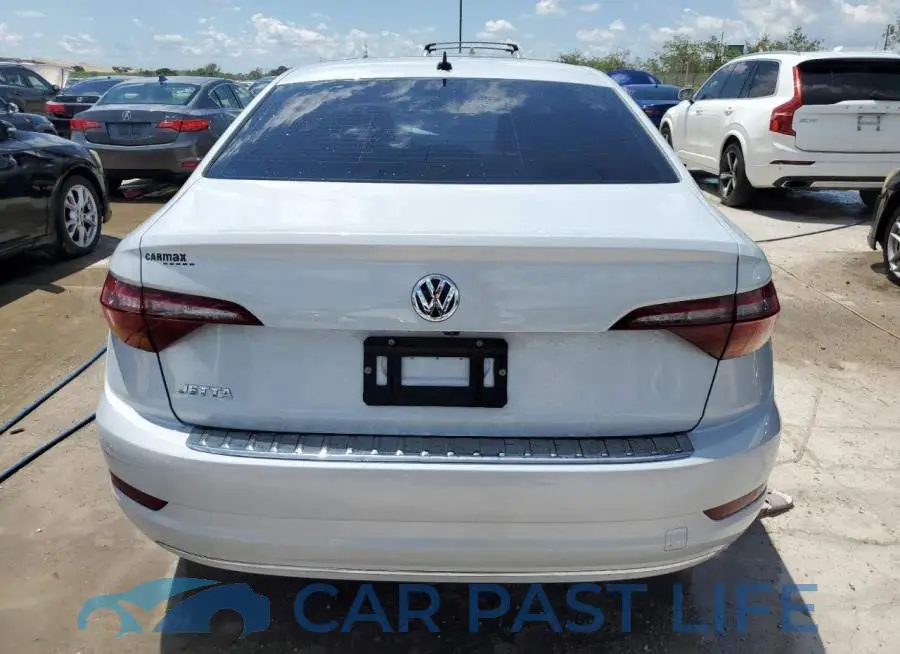3VWC57BUXKM121901# 6