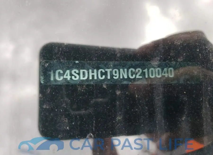 1C4SDHCT9NC210040# 13