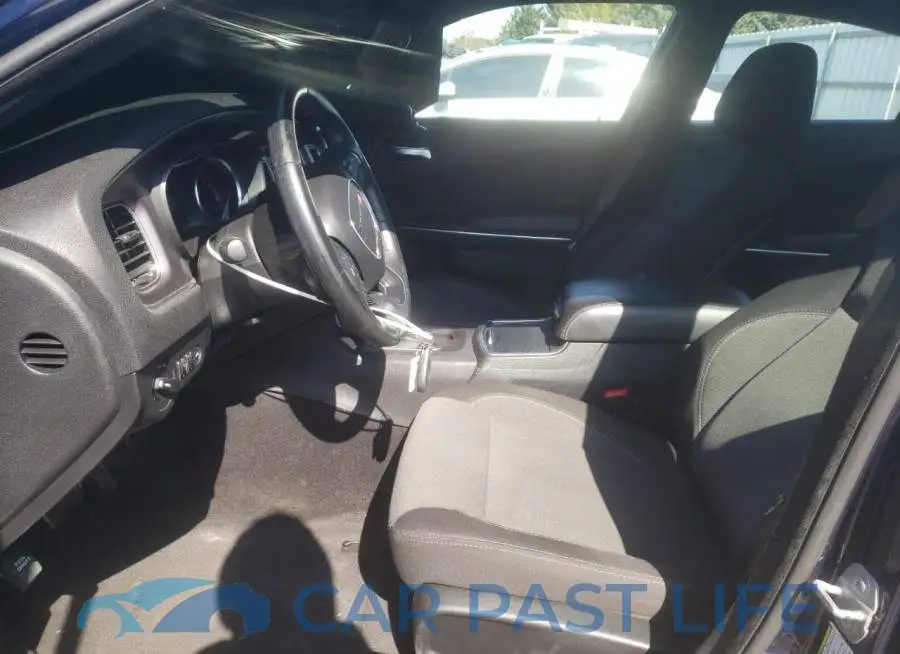 2C3CDXBGXFH826092# 7