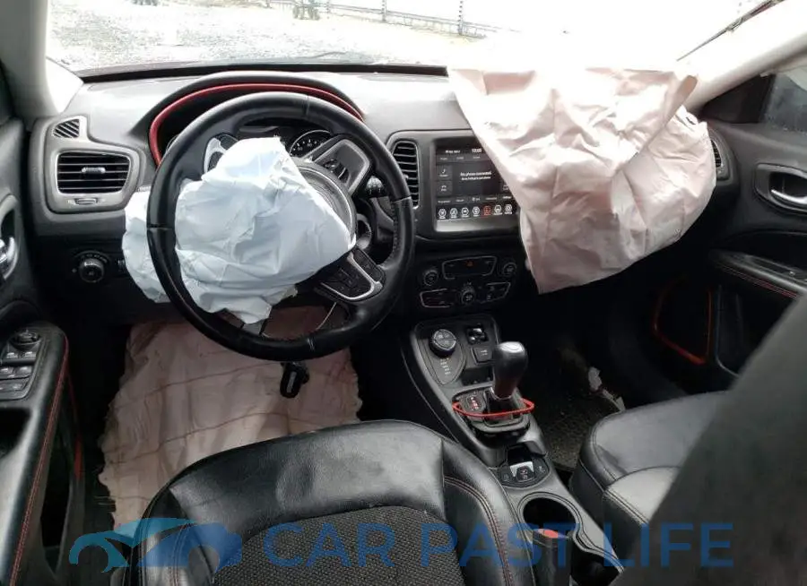 3C4NJDDB2LT208541# 8