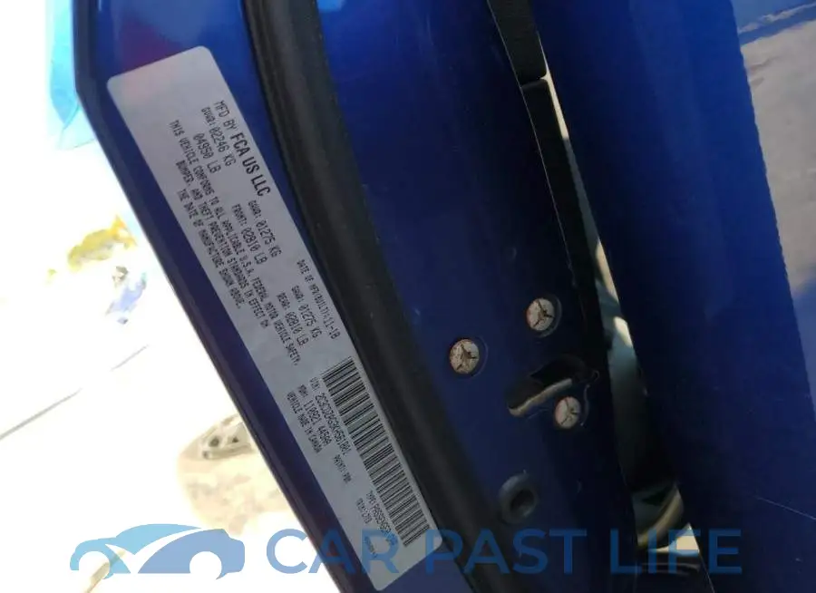 2C3CDZAG3KH561801# 12