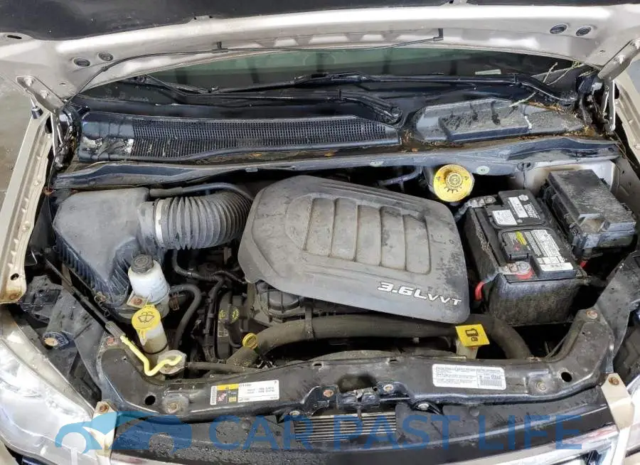 2C4RC1BG9ER324690# 12