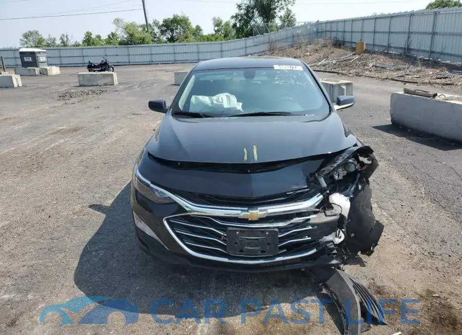 1G1ZD5ST5NF145192# 5