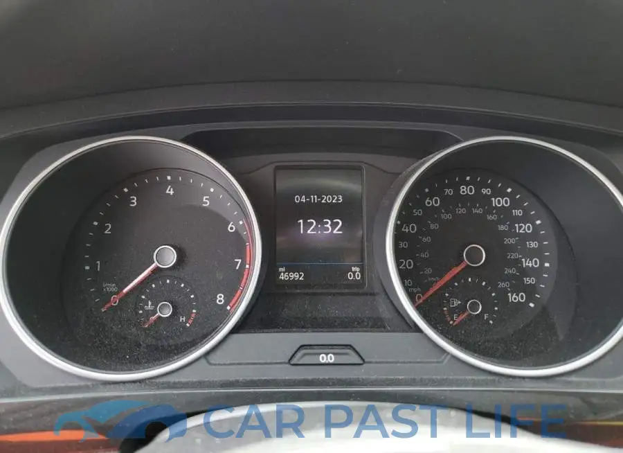 3VV2B7AX6KM123214# 9