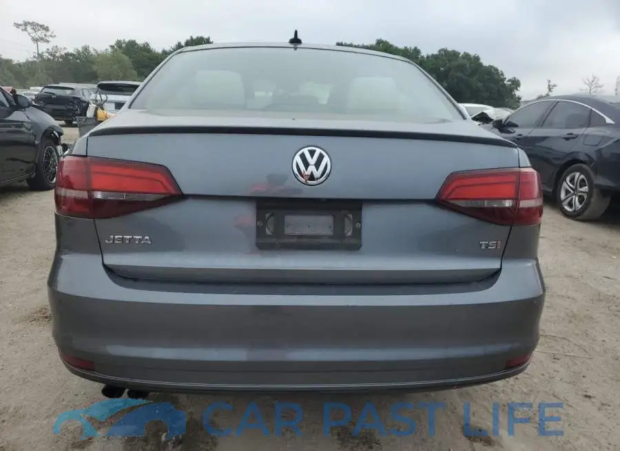 3VWD17AJ5GM329814# 6