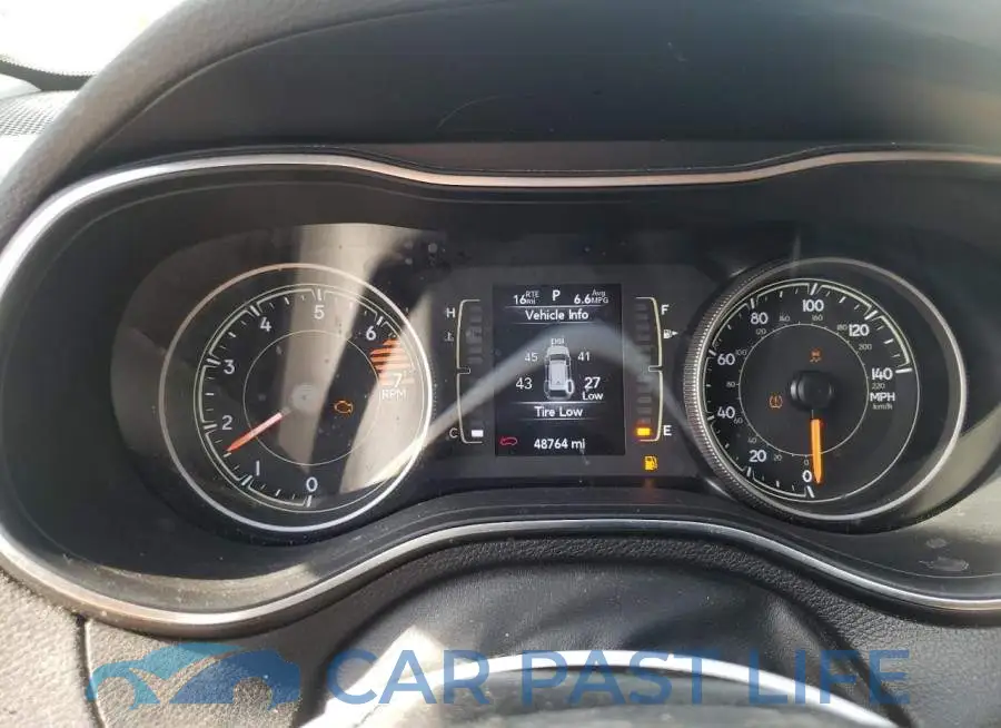1C4PJLLB8KD171830# 9
