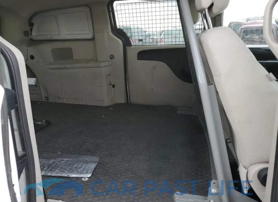 2C4JRGAG6ER404626# 11