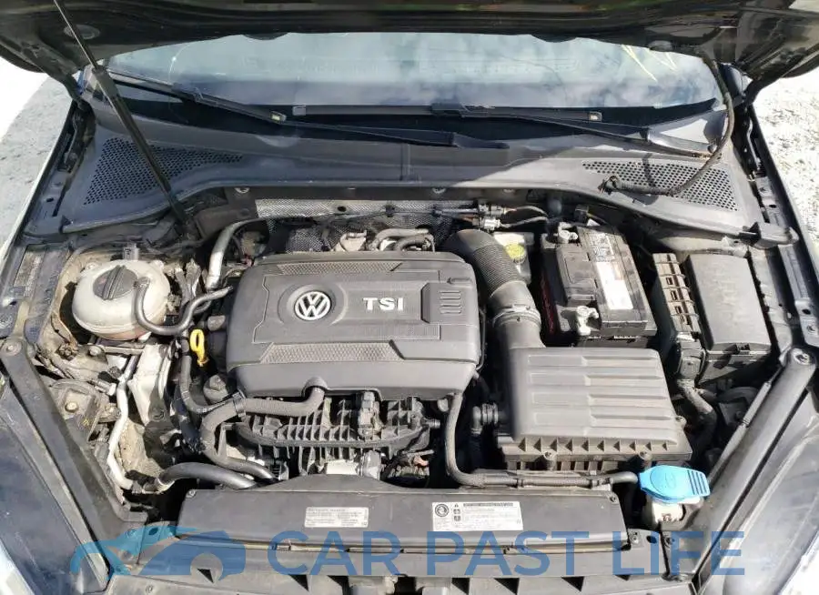 3VW5T7AU2HM035717# 11