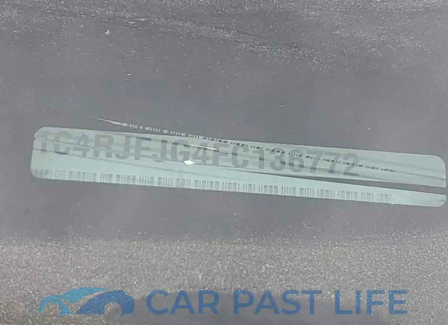 1C4RJFJG4FC136772# 12