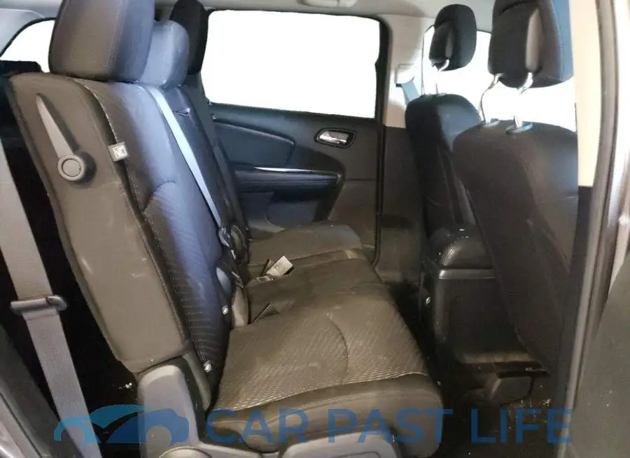 3C4PDCAB0LT275458# 11