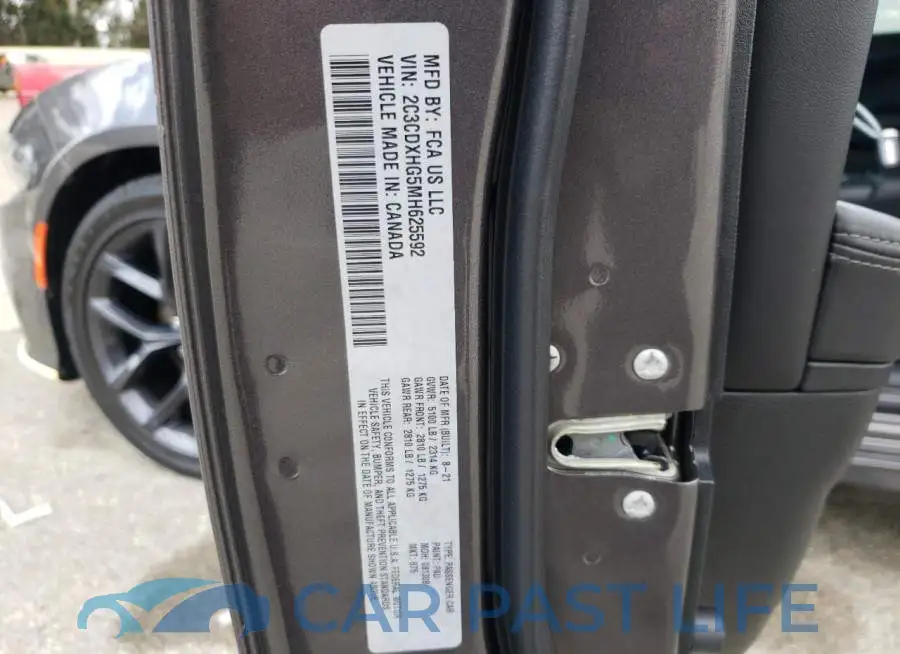 2C3CDXHG5MH625592# 12