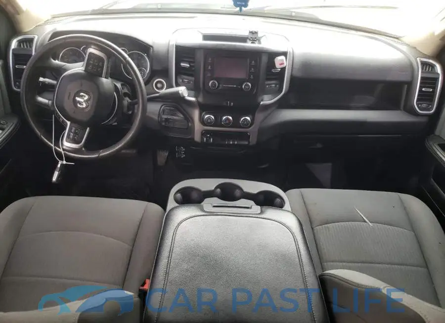 3C6UR5DL3LG115630# 8