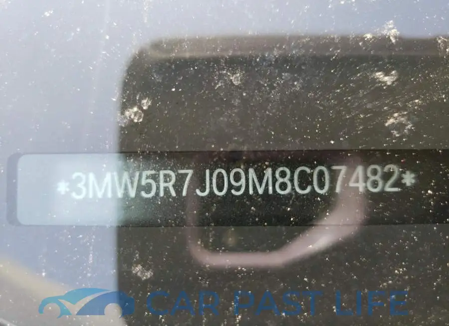 3MW5R7J09M8C07482# 12