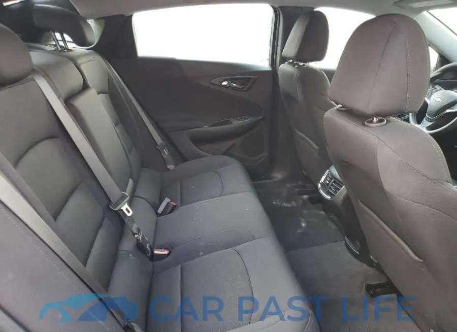 1G1ZD5ST1NF193613# 10