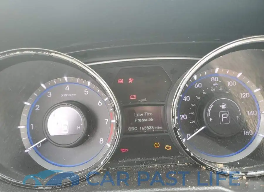 5NPEB4AC5EH851446# 9