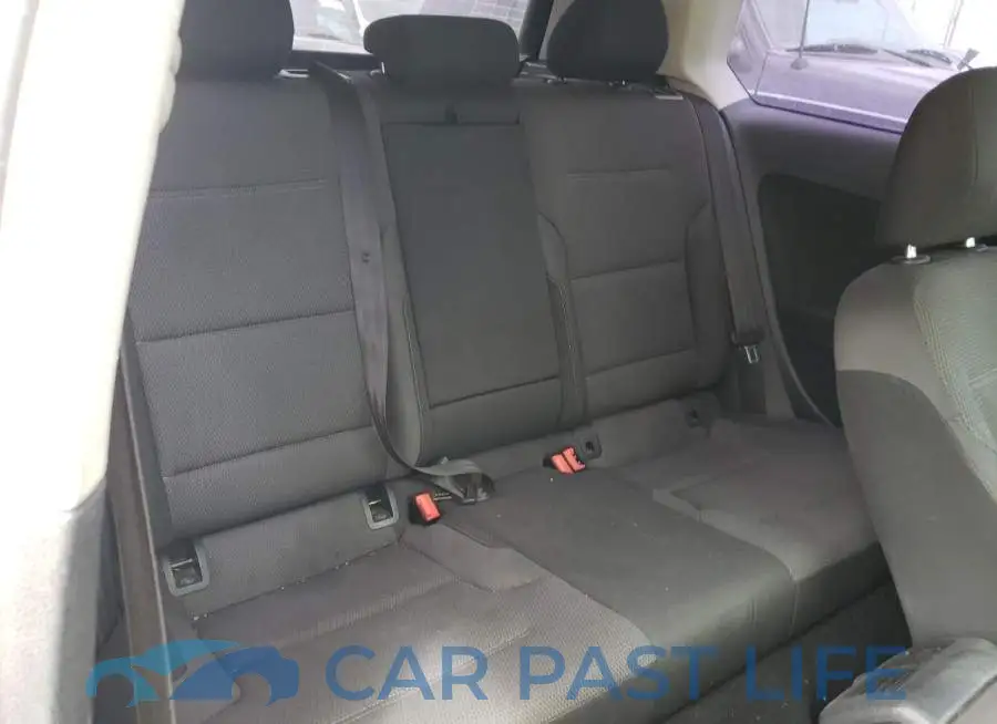 3VW817AU0FM025199# 10