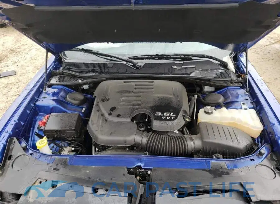 2C3CDZKG8MH586002# 11